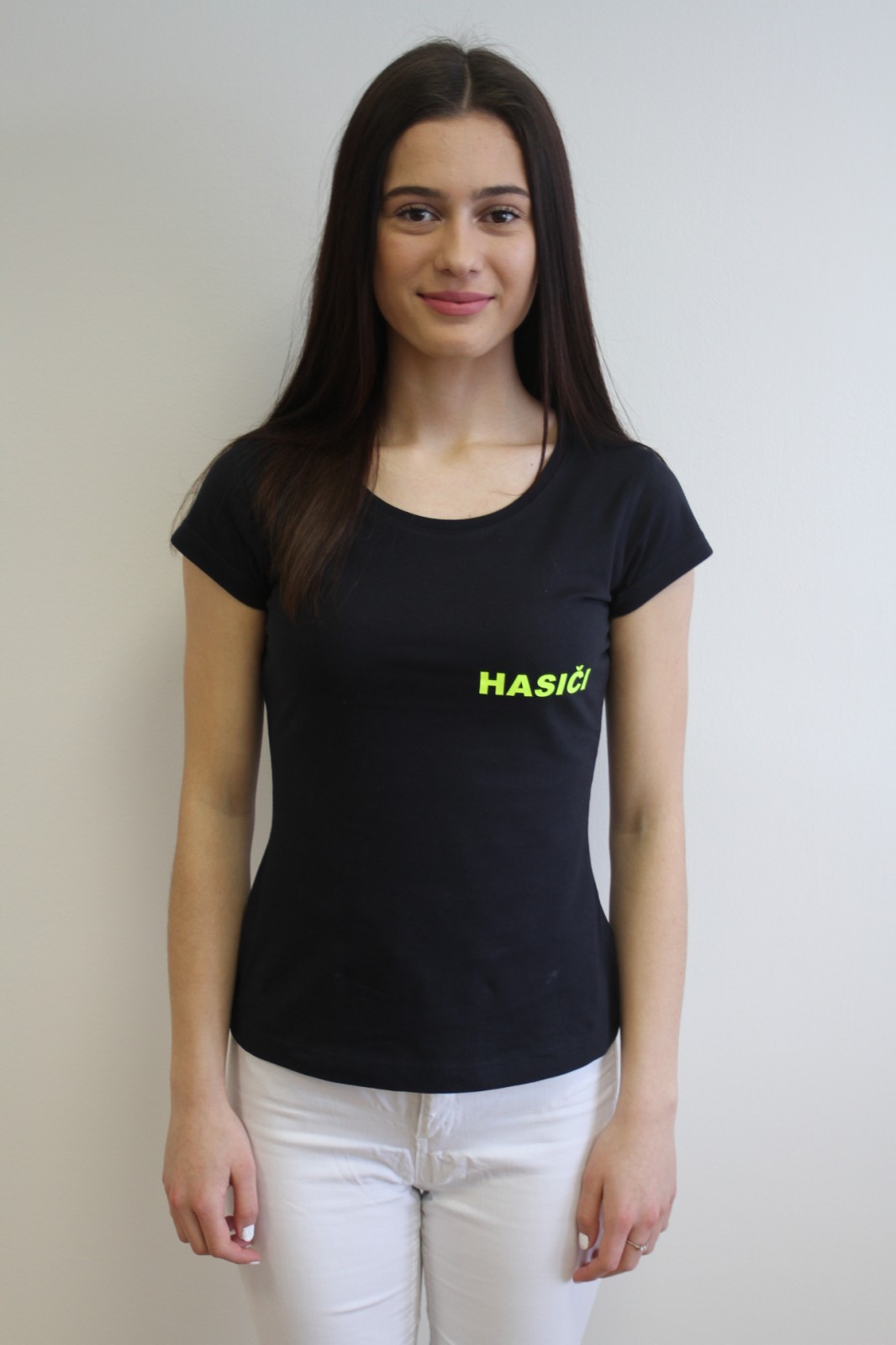 Tričko s neónovým nápisom HASIČI